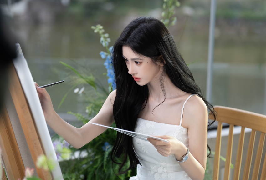 鞠婧祎 白色裙子 高清美女 4K壁纸